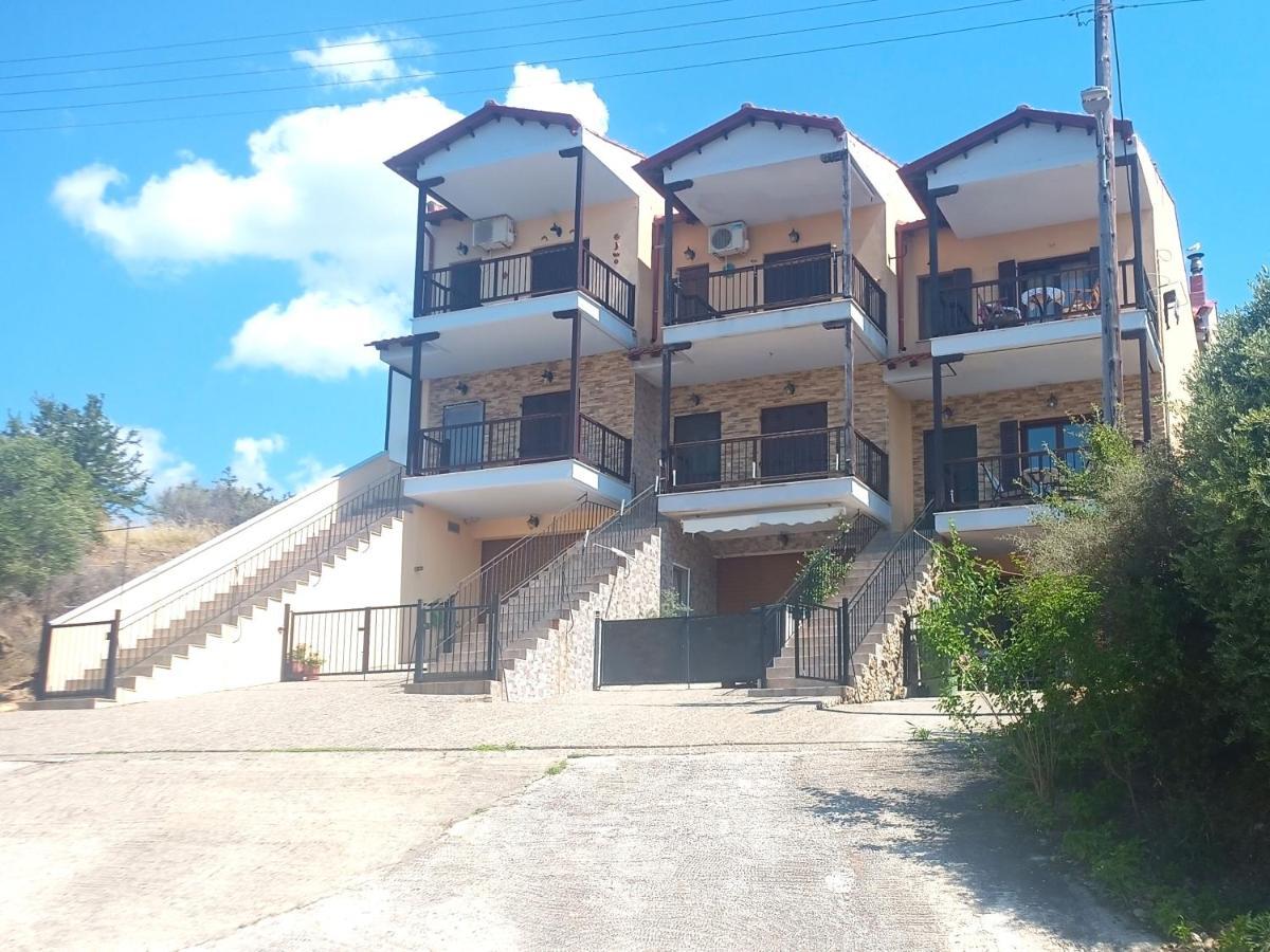 Appartement Μεζονετα à Nea Roda Extérieur photo