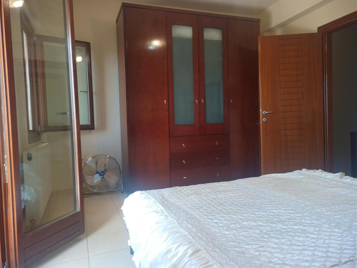 Appartement Μεζονετα à Nea Roda Extérieur photo