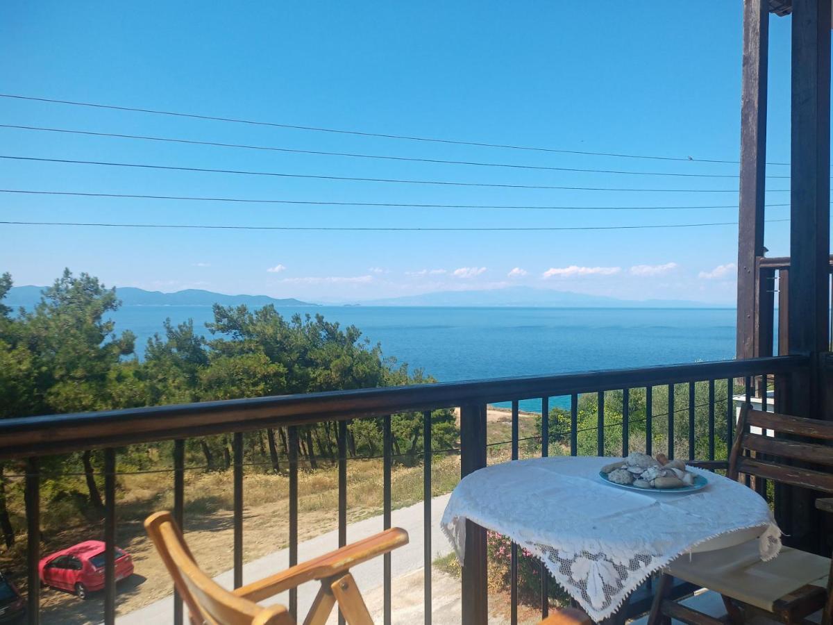 Appartement Μεζονετα à Nea Roda Extérieur photo