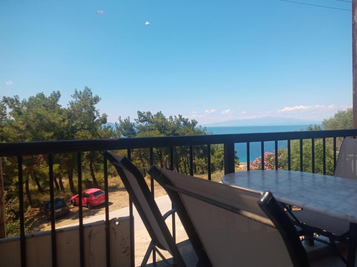 Appartement Μεζονετα à Nea Roda Extérieur photo