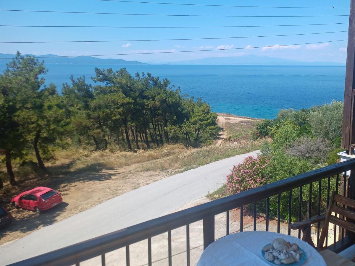 Appartement Μεζονετα à Nea Roda Extérieur photo
